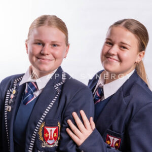 SIBLINGS - 18